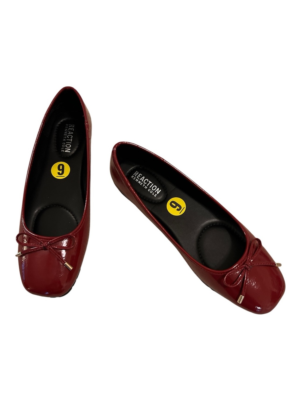 RED BALLET FLATS. NWOT